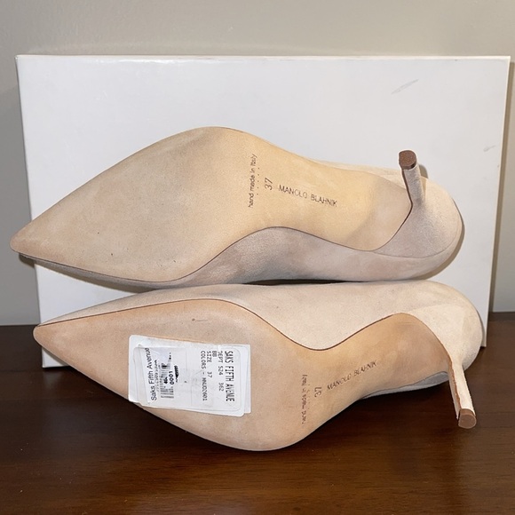 ❗️$725 Manolo Blahnik l BB Pumps❗️ - Picture 6 of 8